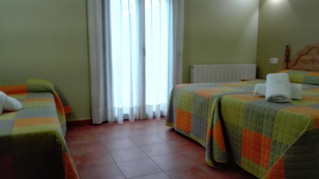 Hostal La Vega Peralejos Luaran gambar