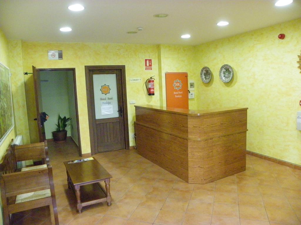 Hostal La Vega Peralejos Luaran gambar