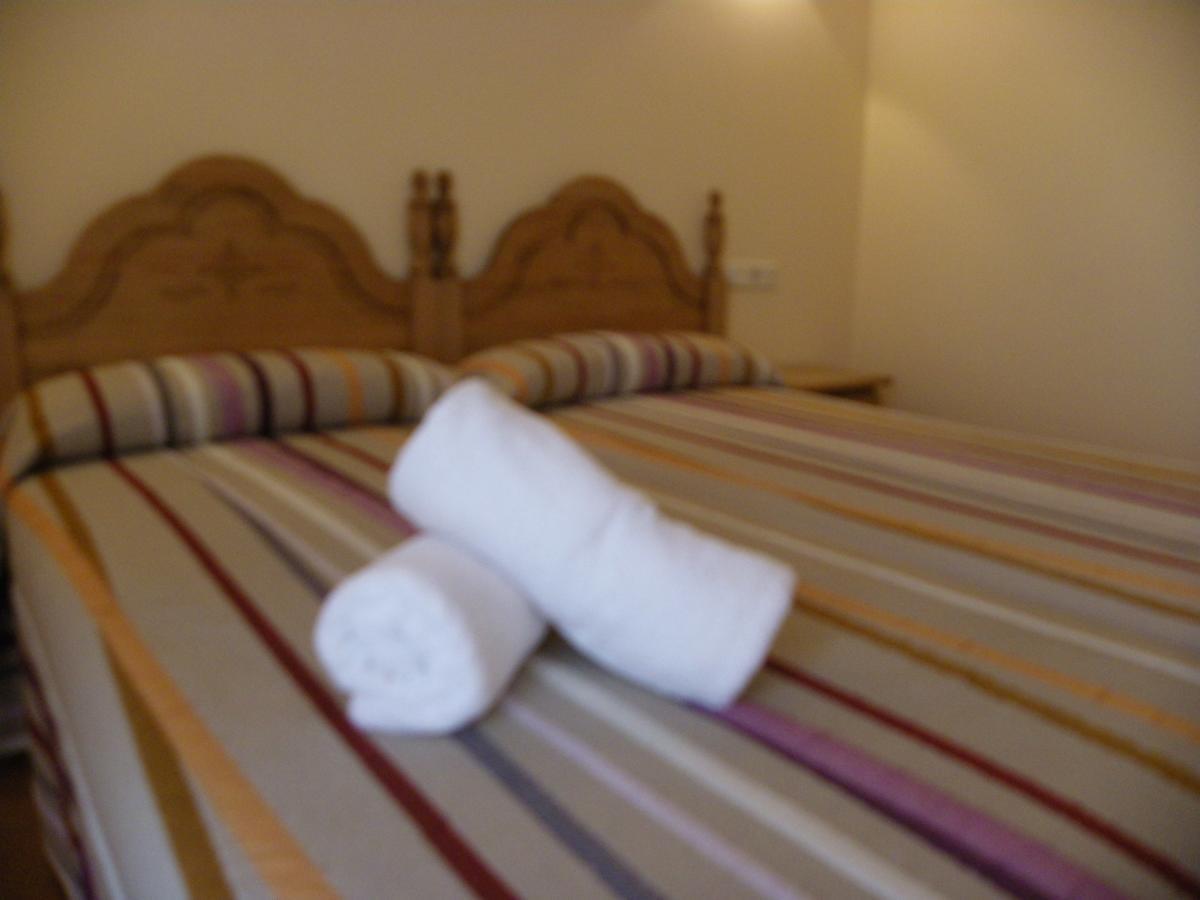 Hostal La Vega Peralejos Luaran gambar