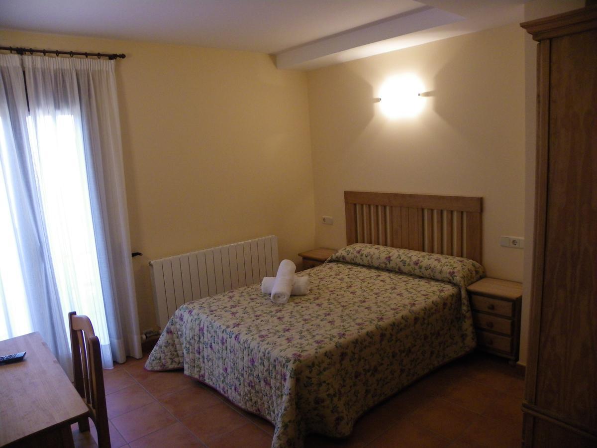 Hostal La Vega Peralejos Luaran gambar