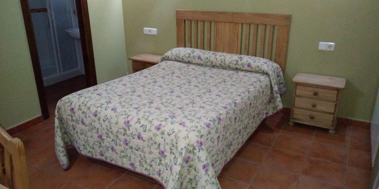 Hostal La Vega Peralejos Luaran gambar